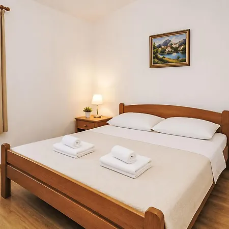 Ein Im Zweirosen By Interhome